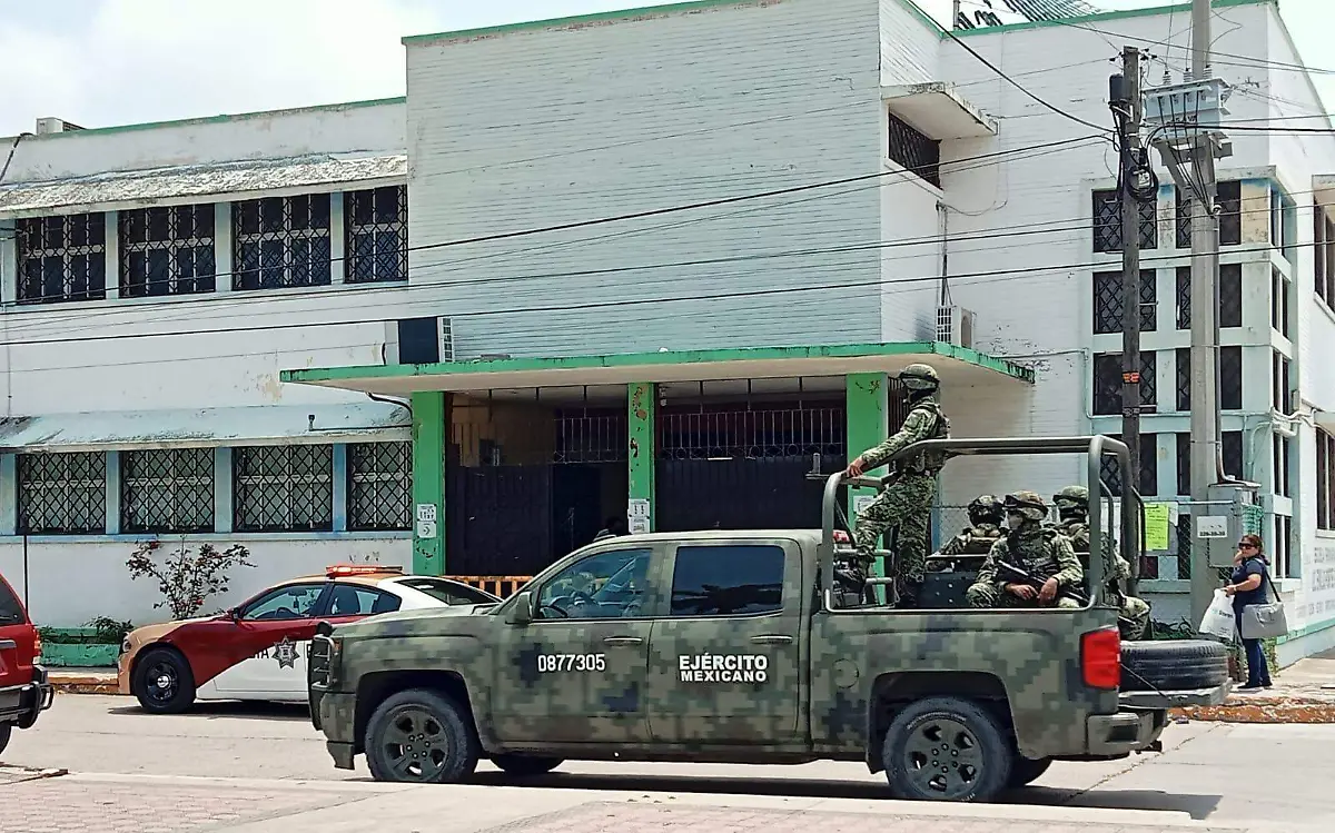 Intensa movilización por presunto menor con un arma en la colonia Guadalupe Victoria de Tampico Paulo Monsiváis (1)